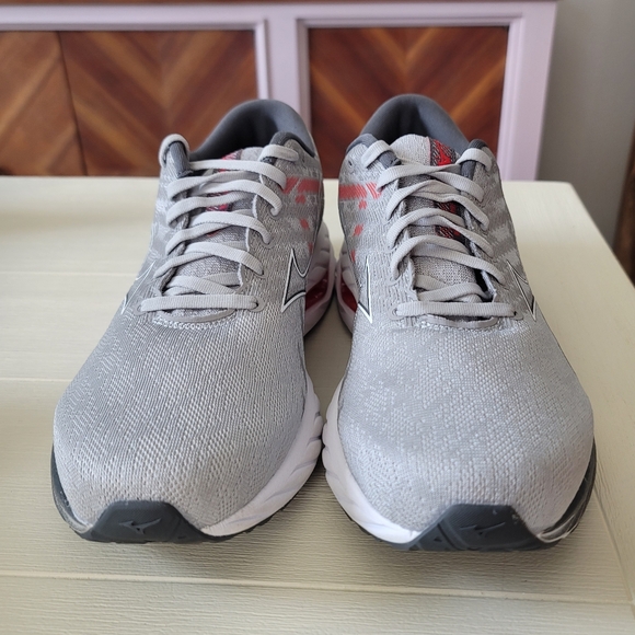 🆕️ Mizuno Wave Inspire 19 Running Shoes - Like New in Harbor Mist / White - Picture 13 of 16